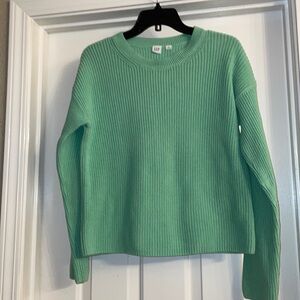 Gap knitted green sweater/sweatshirt. Size: S